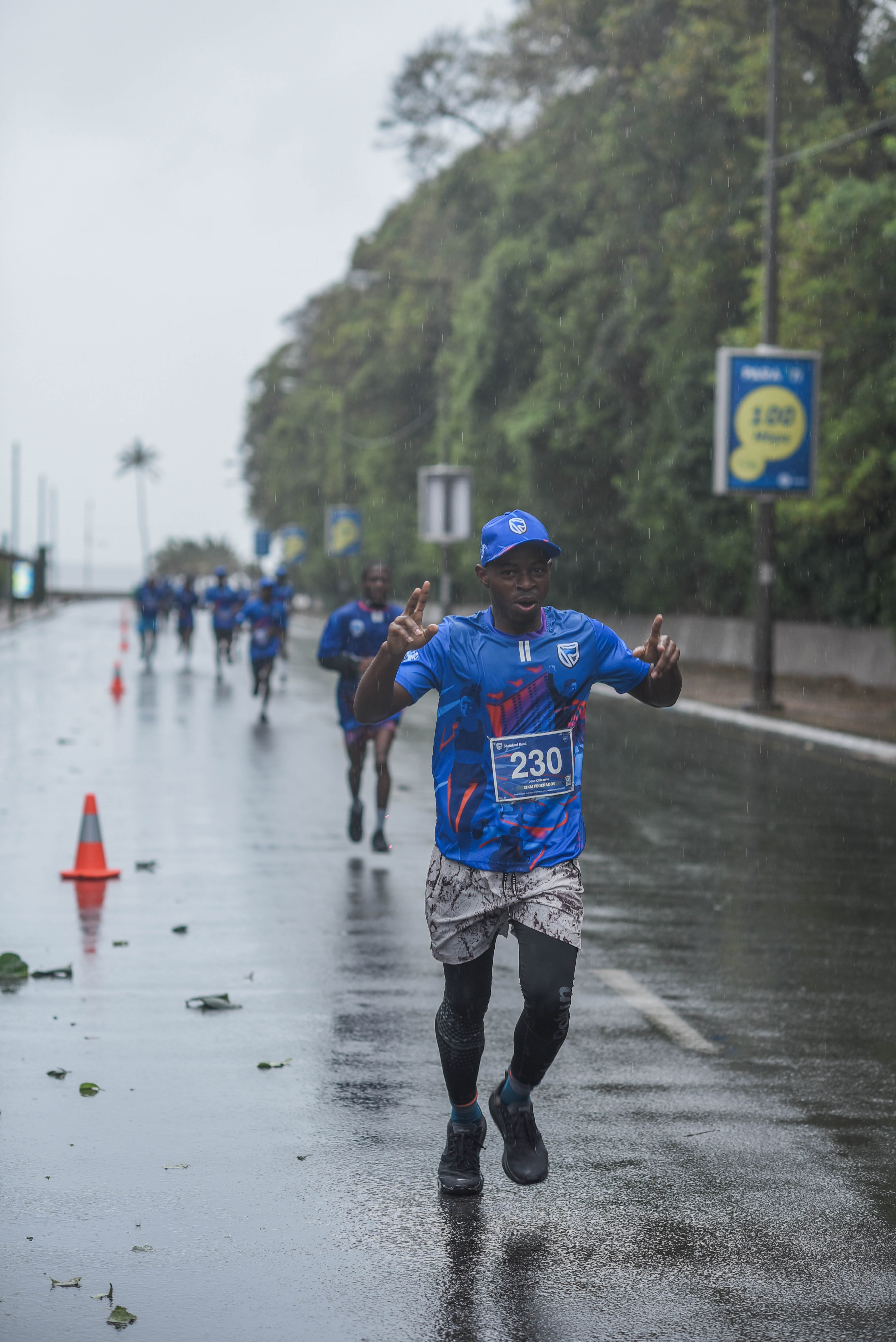 33Corrida Azul.jpg